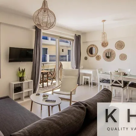 Marily's Elegant Apartment, In Center! *