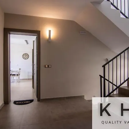 Marily's Elegant Apartment, In Center! Διαμέρισμα *
