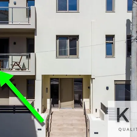 Διαμέρισμα Marily's Elegant Apartment, In Center!